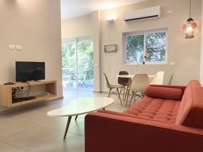 Sea Suites Apartments - 185
