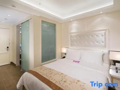 Empress HoChiMinh City - 37