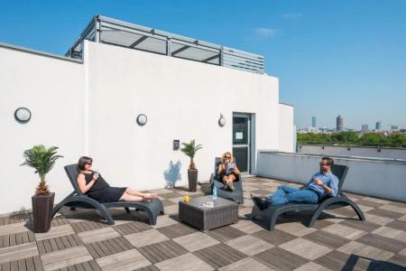 B&B Home Lyon Centre Berthelot - 36