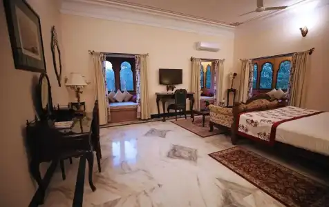 Khas Bagh - 31