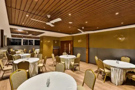 Vbr Grand Inn - 20