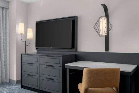 Embassy Suites by Hilton El Paso - 33