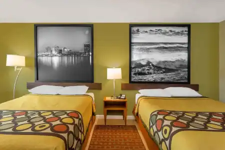 Super 8 By Wyndham Virginia Beach Oceanfront - 26