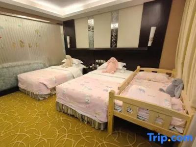 Kunming Green Land - 28