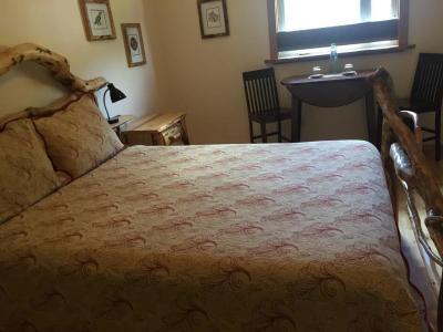 Front Row Bed and Breakfast - 3