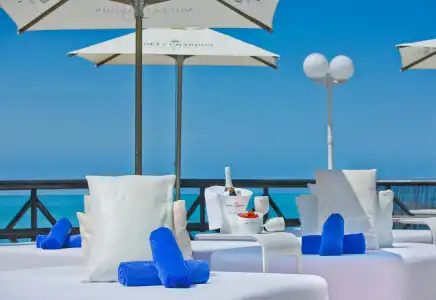 Oceano Beach Club - 7