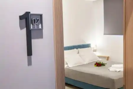 Anemos Rooms & Apartments - 77