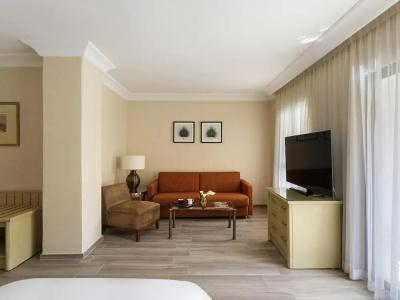 Mövenpick Resort Petra - 95