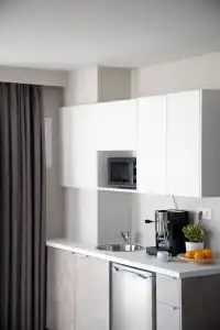 Chroma Fashion Rooms & Apartments - 15