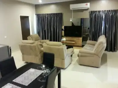 Suria 18 - 51