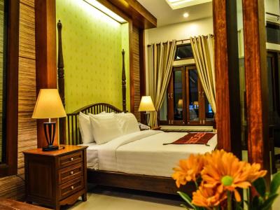 Bhu Tarn Koh Chang Resort and Spa - 2