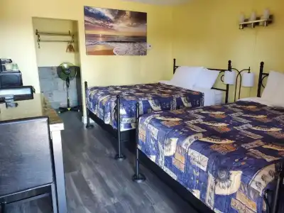 The Port-O-Call Inn & Suites - 26