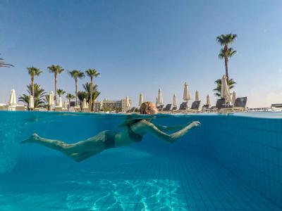 Infinity Blu - Designed for Adults - 14