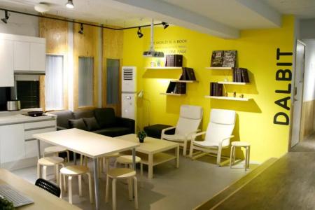 Seoul Dalbit Dongdaemun Guesthouse - 19