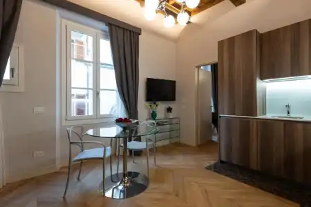 Kairos by Florence Art Apartments - 110