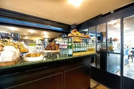 Montefiore 16 - Urban Boutique - 11