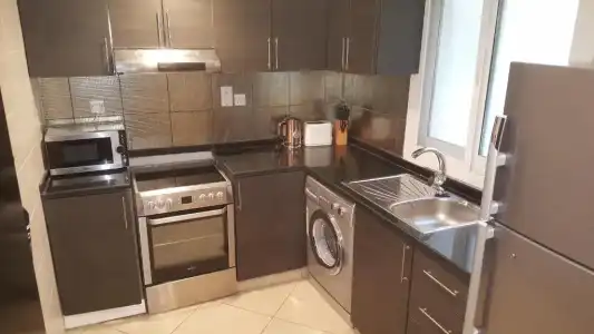 Boulevard City Suites Apartments - 29
