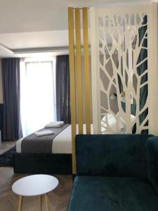 Poda Boutique - 1