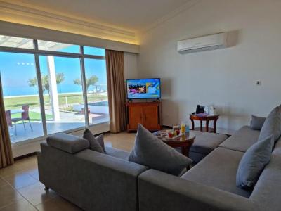 Holiday Beach Resort - 14