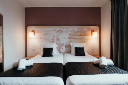 Hôtel Red Fox - 18
