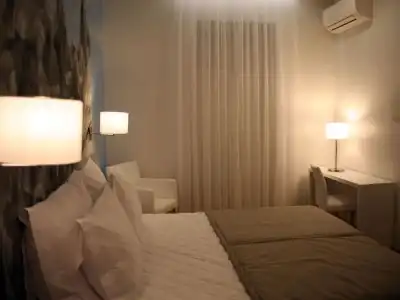 Lisbon Style Guesthouse - 29