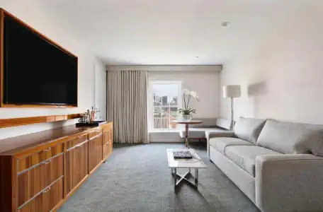 33, New York City, Seaport - 57