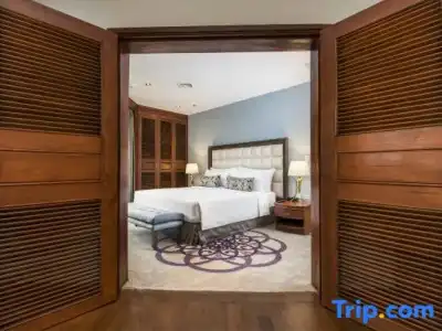 Chatrium Royal Lake Yangon - 256