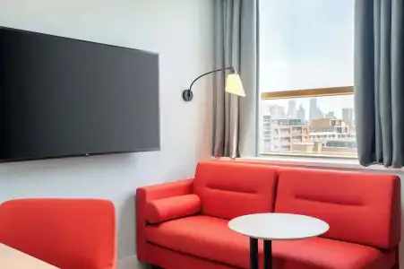 Hyatt Place London City East - 70