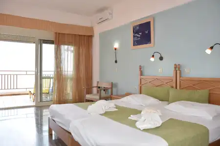 Thalassa House Apartments - 26