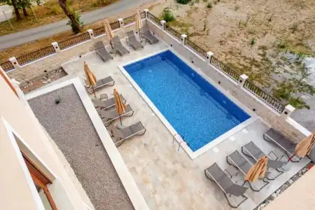Luxury Apartments Queen - 19