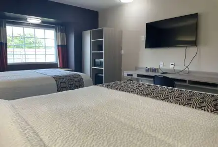 Microtel Inn & Suites by Wyndham Bossier City - 4