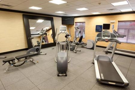 Hampton Inn & Suites Tulsa/Central - 18