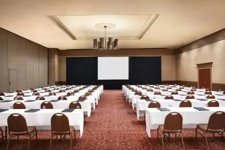 Four Points By Sheraton Peoria - 18