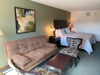 The Grand Nanaimo - 22