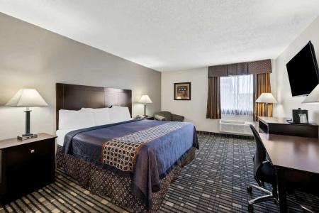 SureStay Plus by Best Western Lubbock Medical Center - 31