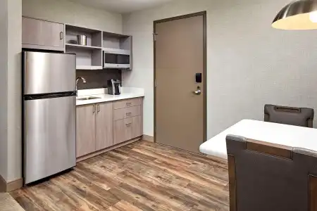 Anaheim Suites Resort - 26