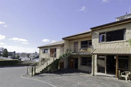 Lake Point Motel - 12