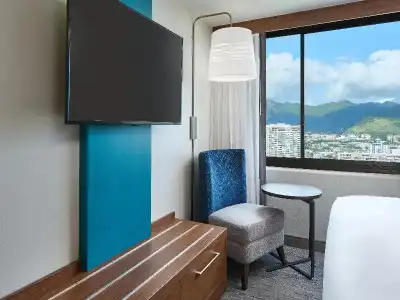 Holiday Inn Express WAIKIKI by IHG - 99