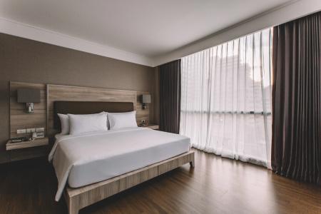 Adelphi Suites Bangkok - 6