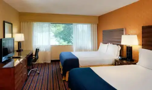 Holiday Inn Express Sacramento Convention Center - 4