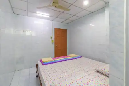 New Central Guesthouse - 30