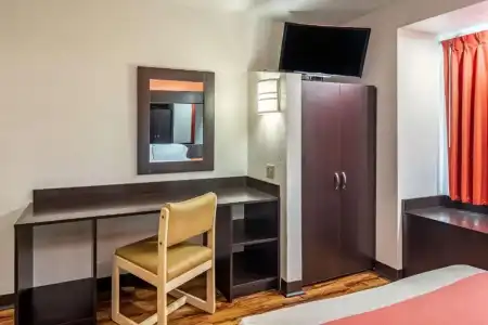 Motel 6 Chattanooga, TN - Downtown - 3