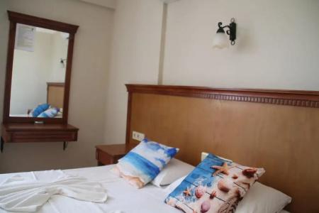 Rosy Suites - 109