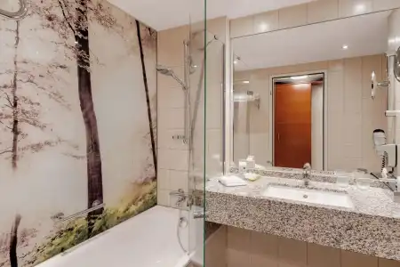 Courtyard by Marriott Zurich North - 8