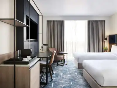 Hyatt Regency - 5