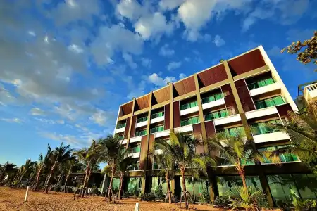 Golden Dragon Beach - 11