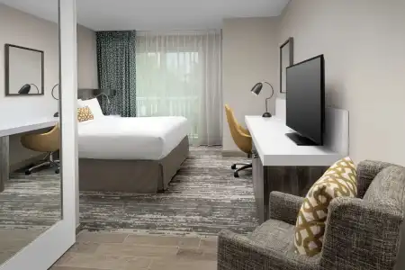 Hilton Garden Inn Miami Brickell South - 6