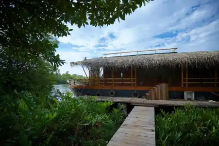 Yathra Houseboat - 25