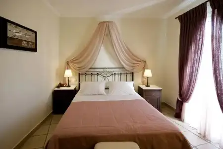 Ostria - 3