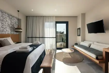 Chapter 02 Gallery Suites - 54